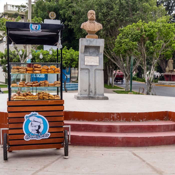 Punto de venta en la entrada de Catacaos